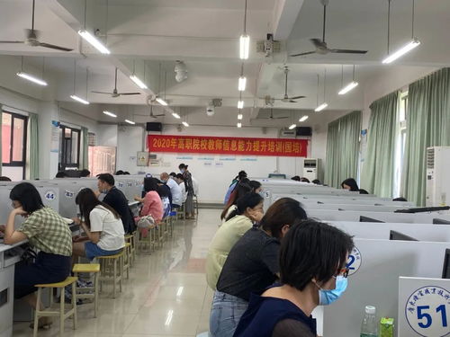 高职教师信息化能力提升培训班走进燧光 探索数字教育新路径